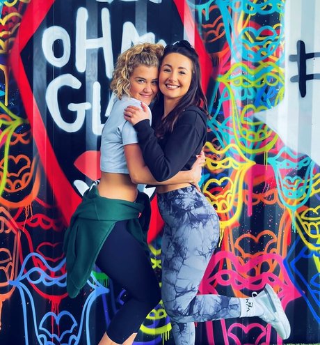 cheating wife onlyfans art nude glimpse