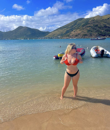 gay public sex onlyfans porn illustration