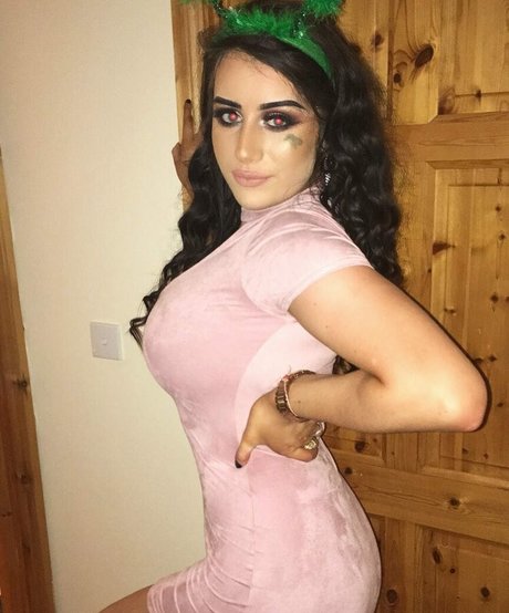 Ciara Lennon only fans pics
