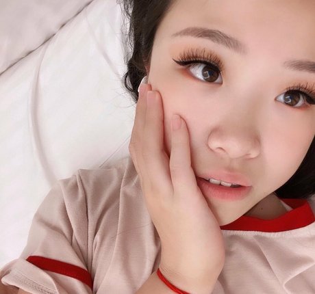 Bawnsai onlyfans model