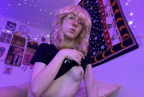 Molly Doll onlyfans leaks naked