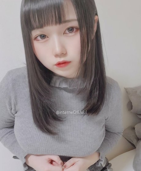 InterneCHUidol onlyfans naked