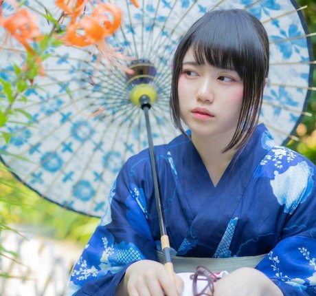 InterneCHUidol leaked only fans