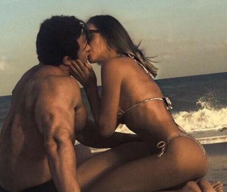 Roberta Carbonari Muzy nsfw onlyfans