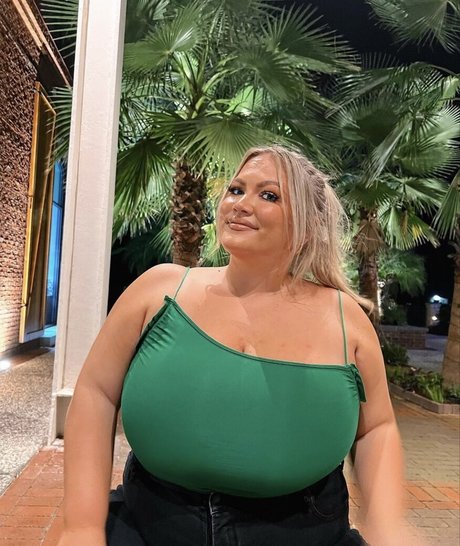 Hayden Buchko en onlyfans