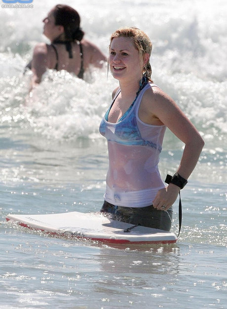 Anna Paquin boobs onlyfans