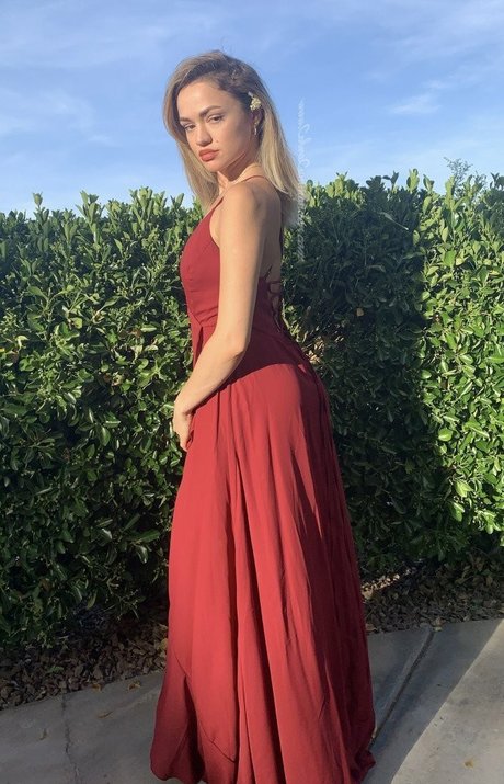 cobracummander onlyfans nude content