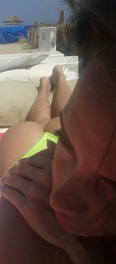 Samira Jalil onlyfans ass