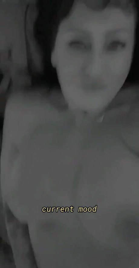 Mother vs Daughter leaked onlyfans photos