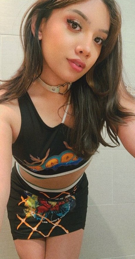 asian girlfriend onlyfans hd pic