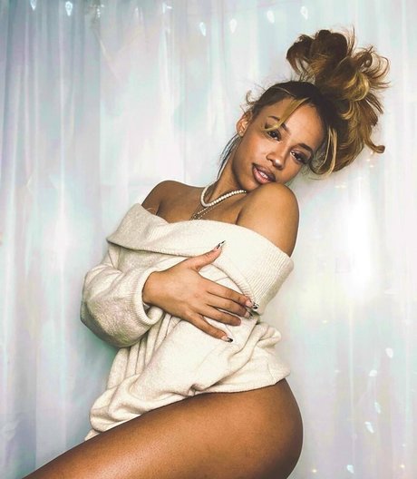 Giana Malise onlyfans nude porn