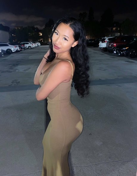 Drew valentina  scan