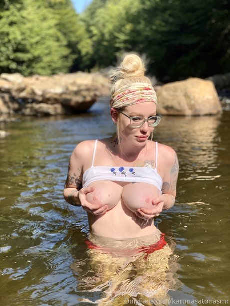 Karuna Satori_ only fans pic