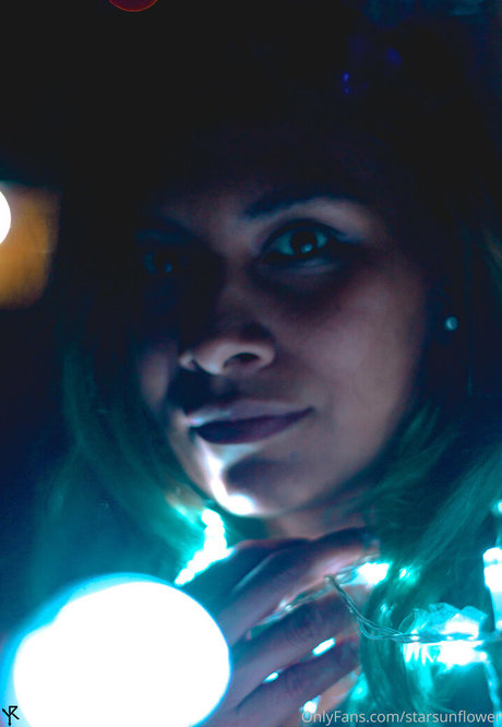 Lizbeth Martinez onlyfans strip tease