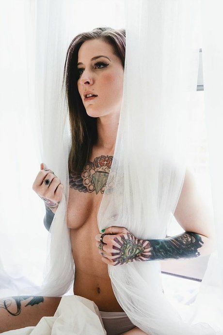 Cassie Robb BKFC onlyfans nude pictures