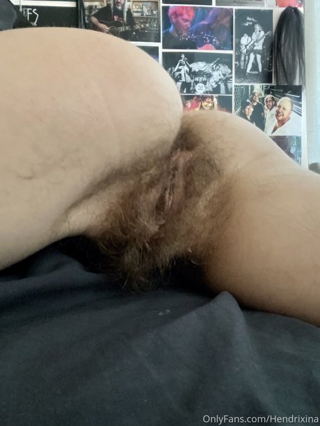 Hendrixina xxx onlyfans