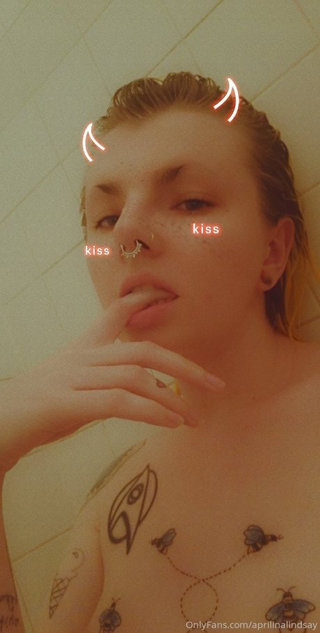 aprilinalindsay feet onlyfans
