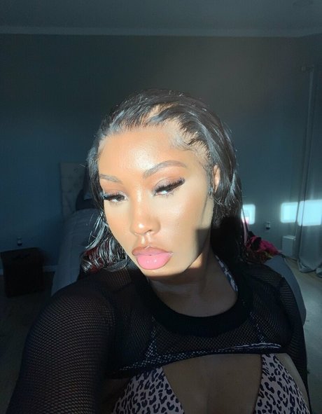 sobomb onlyfans public photos