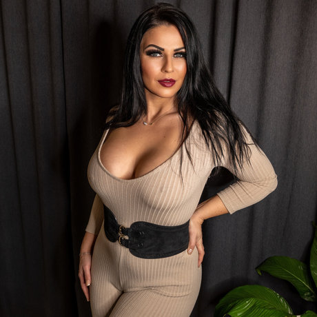 Desyra Noir onlyfans leaks xxx