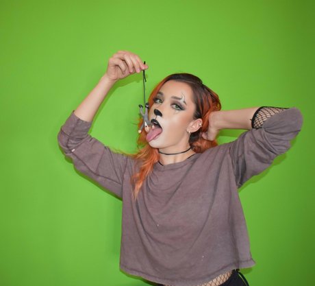 scarlett vera onlyfans model photo