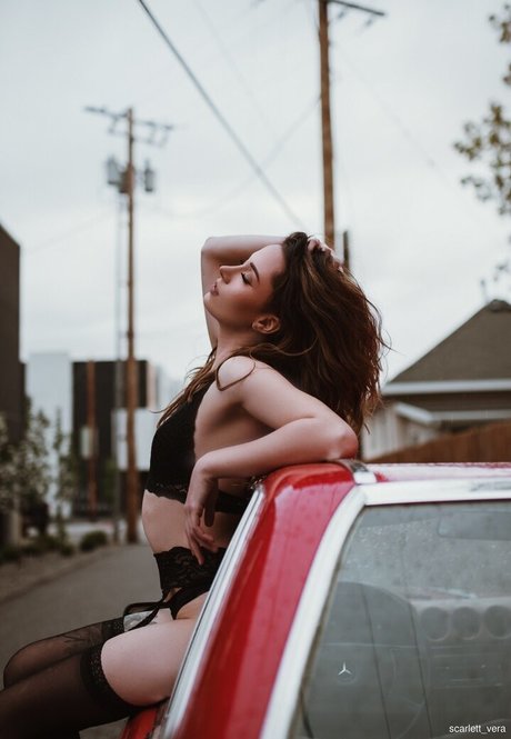 scarlett vera free onlyfans