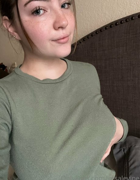 Vesalevine Profile image