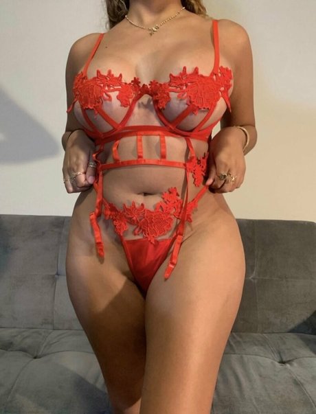 Elison Avocado nude leak onlyfans