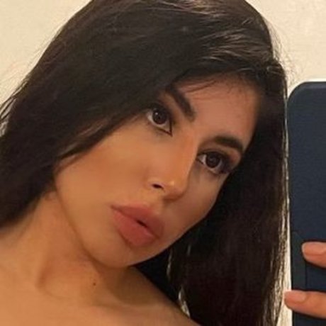 Jennifer Sue nude on onlyfans