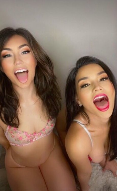 aly2chillll onlyfans naked porn