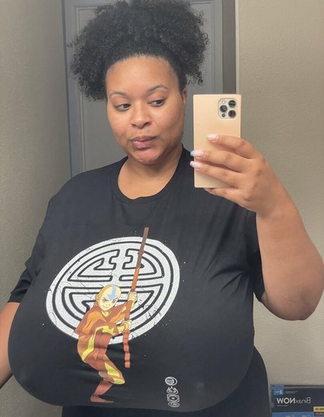 Yasmin irl onlyfans desnuda