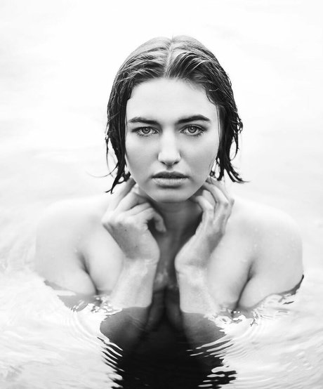 Anna Tauber onlyfans post