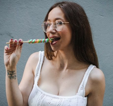 Lada Amores naked onlyfans leaks