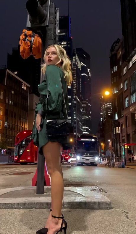 Antonia Freya Lidia xxx onlyfans