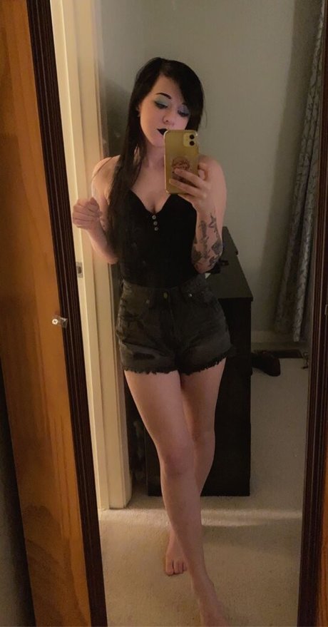 Becky May onlyfans leajs