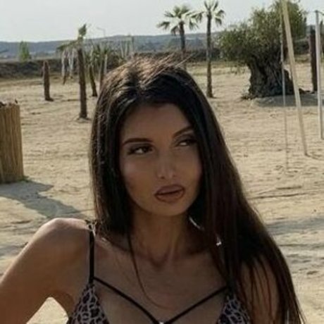 super skinny onlyfans porno pic