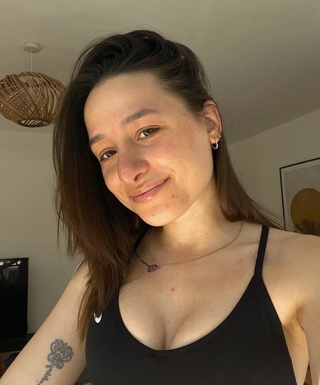 itsbinkybee strip onlyfans