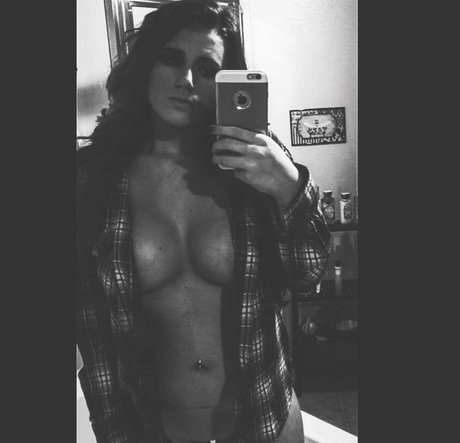 Annieisnotok onlyfans porn