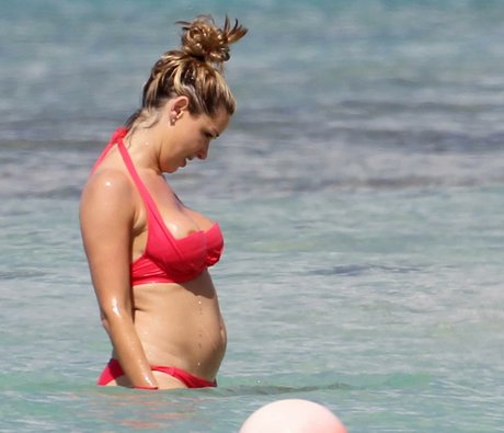 Claire Sweeny onlyfans nudes