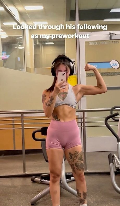 Janice plays leak only fans