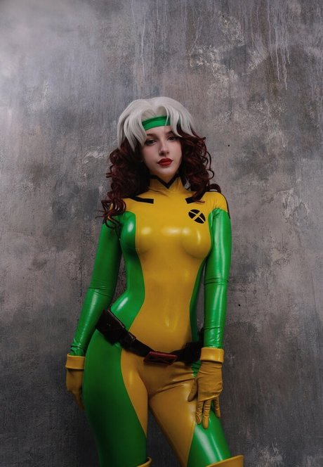 Anastasia Galuzina onlyfans naked