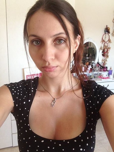 Jennie Naz onlyfans pics leaked