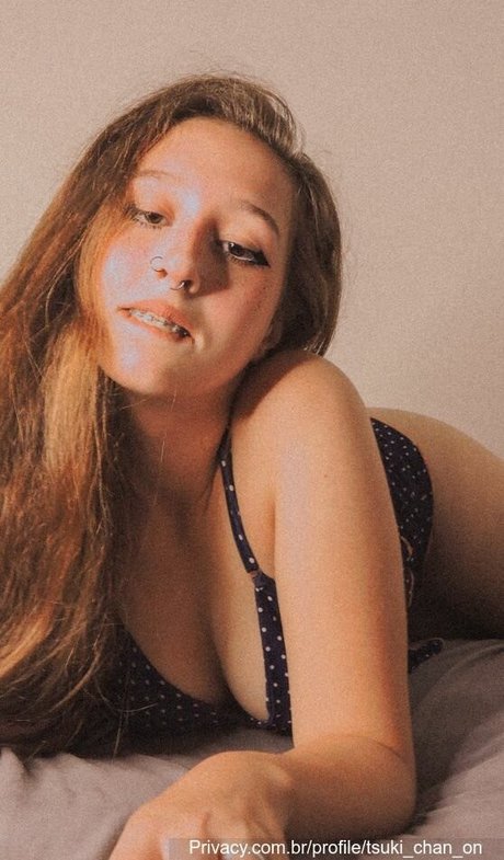 Tsuki Chan onlyfans nude pics