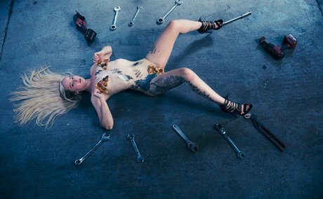 StarInTheMaking onlyfans naked leak