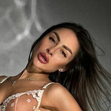 mary alexandrova naked onlyfans leaks