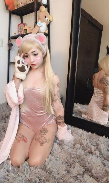 Haruki Muracallme onlyfans strip tease