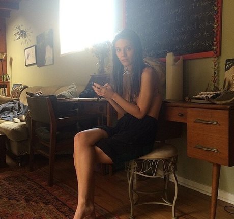 Caitlin Stasey onlyfans archives