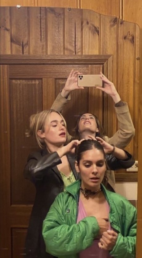 Caitlin Stasey onlyfans leak