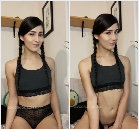 ellaisakittycat onlyfans nude leaks