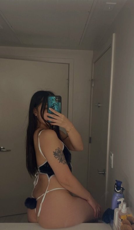 Lunaisbabyy nude only fans leaks