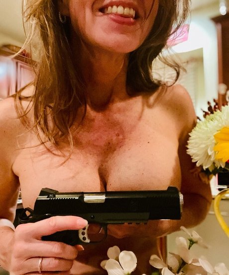 AGirlAndHerGunZ only fans leak porn